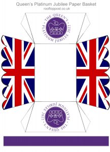 A free printable paper basket for the Queen's Platinum Jubilee 2022